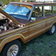 Illustration for article titled For $2,200, Would You Revive This 1985 Jeep Grand Wagoneer’s Faded Glory?